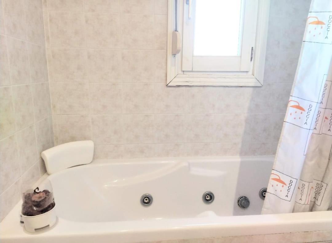 Apartamento Entrerios Barbastro Esterno foto