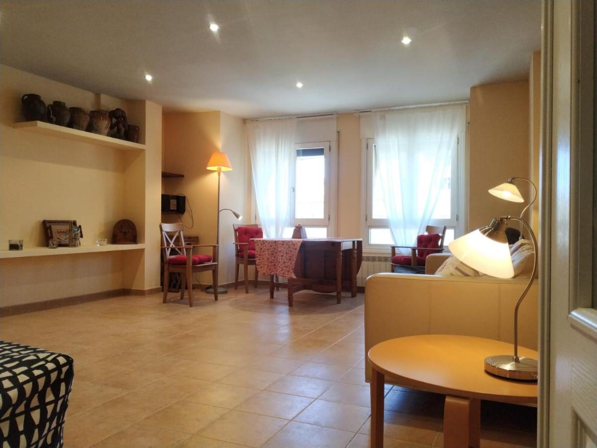 Apartamento Entrerios Barbastro Esterno foto